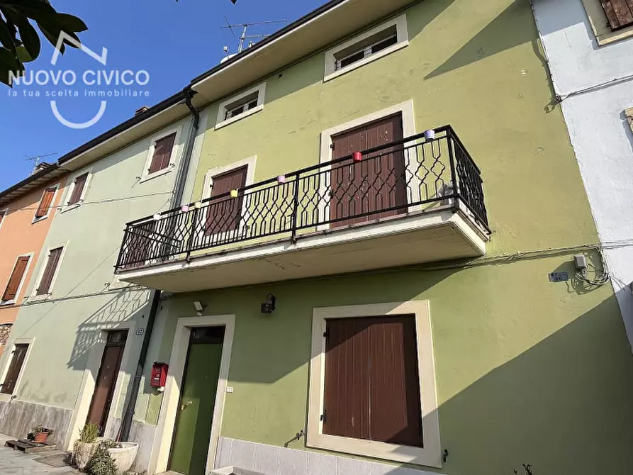 Immagine 1 di Villetta a schiera in affitto  in VIA MATOZZE a Verona