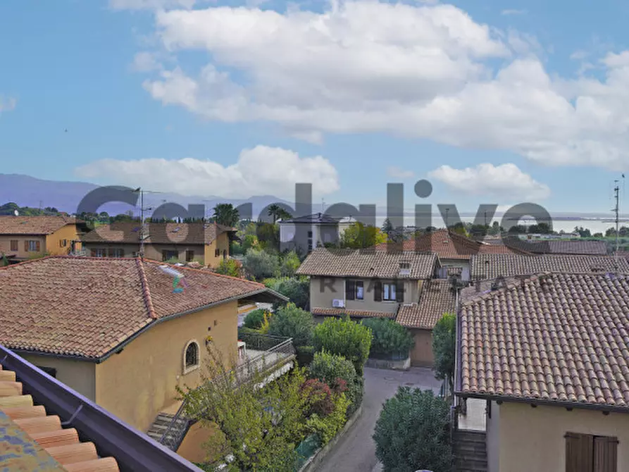 Immagine 8 di Appartamento in vendita  in Via G. Rovetta a Padenghe Sul Garda