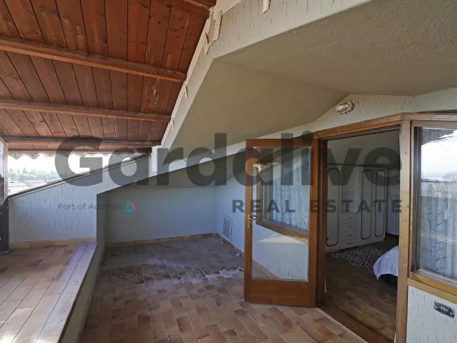 Immagine 28 di Appartamento in vendita  in Via G. Rovetta a Padenghe Sul Garda