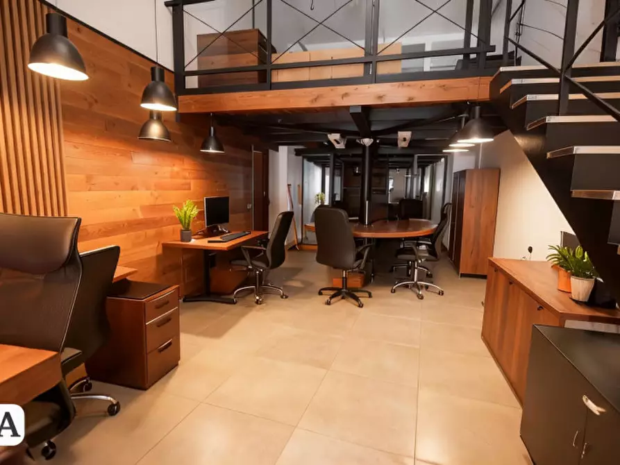 Immagine 4 di Ufficio in vendita  a Quartu Sant'elena