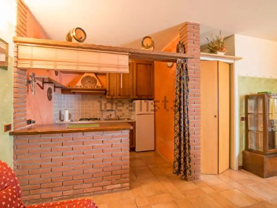 Immagine 20 di Villa in vendita  in Fortunago a Fortunago