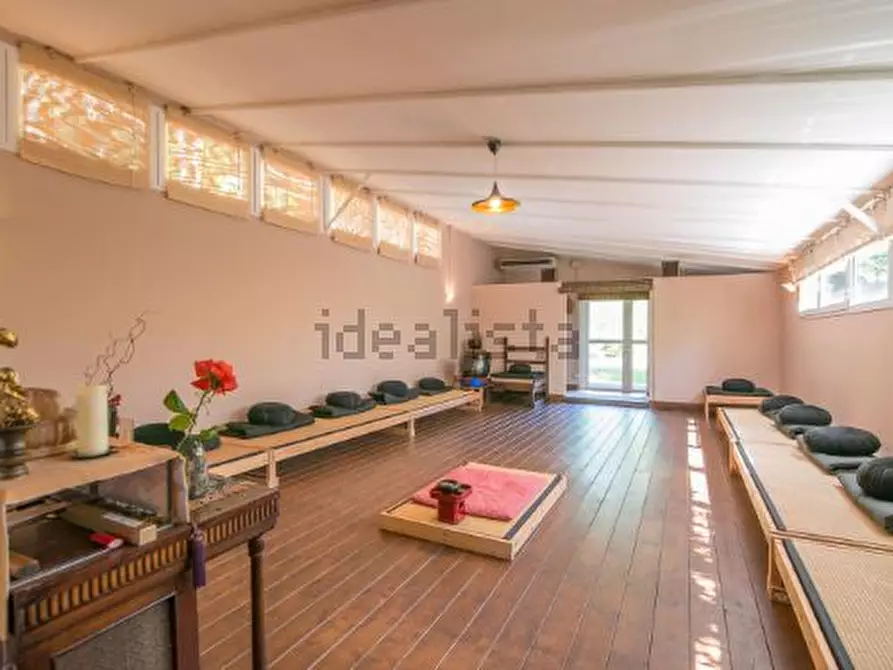 Immagine 25 di Villa in vendita  in Fortunago a Fortunago