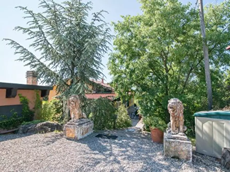 Immagine 26 di Villa in vendita  in Fortunago a Fortunago