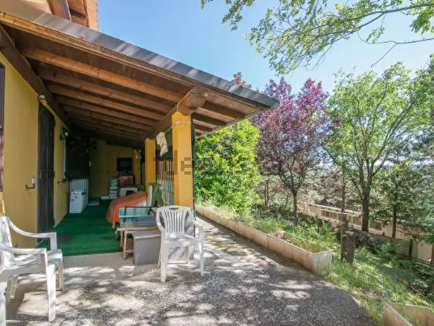 Immagine 27 di Villa in vendita  in Fortunago a Fortunago