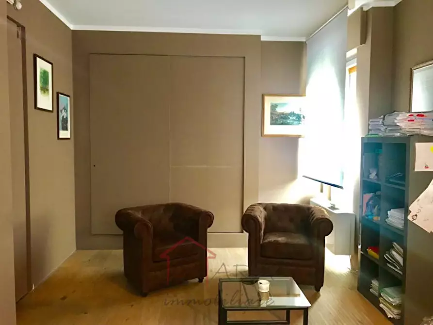 Immagine 10 di Ufficio in affitto  in via Scrovegni a Padova