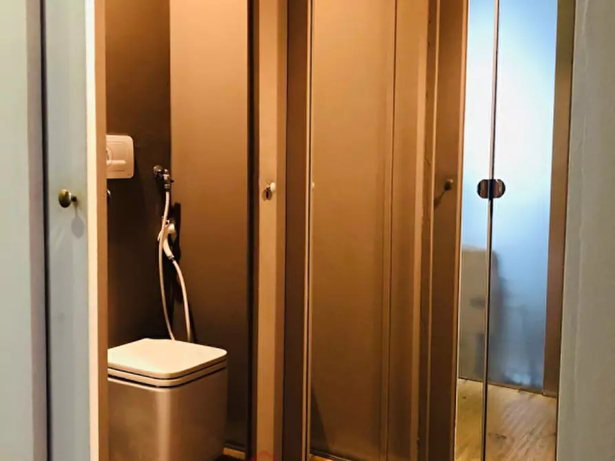 Immagine 13 di Ufficio in affitto  in via Scrovegni a Padova