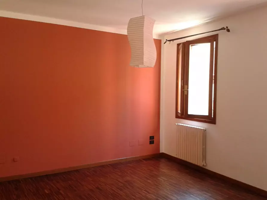 Immagine 2 di Appartamento in affitto  a Badia Polesine