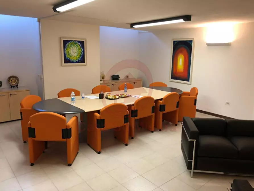 Immagine 5 di Ufficio in vendita  in Via Enrico Medi a Selvazzano Dentro
