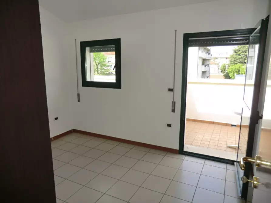 Immagine 7 di Appartamento in vendita  in Via Digione a Padova