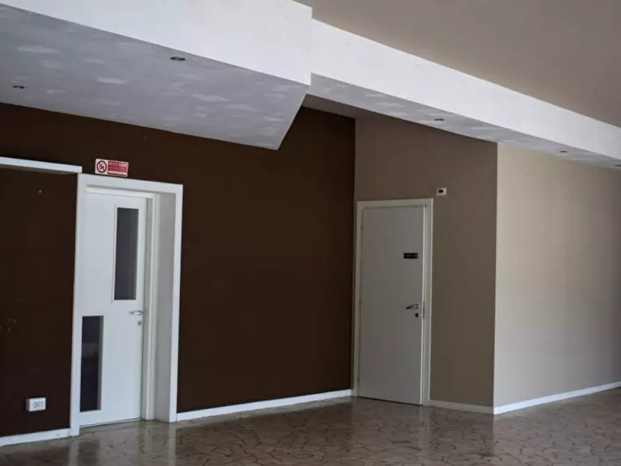 Immagine 20 di Negozio in affitto  a San Giorgio Delle Pertiche