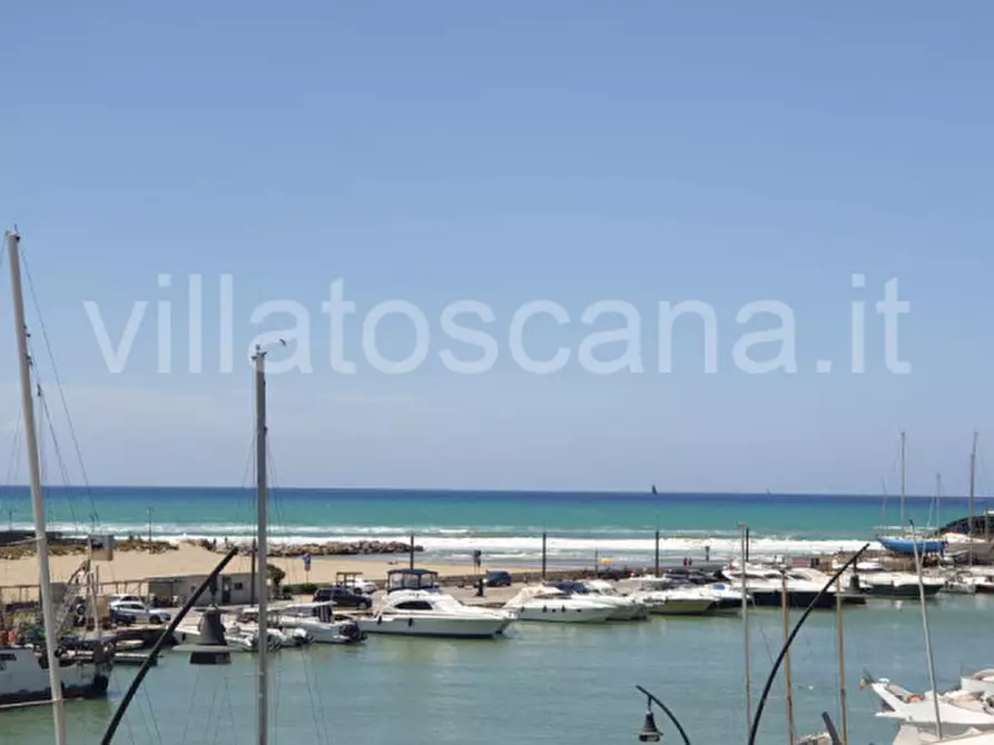 Immagine 2 di Appartamento in vendita  a Castiglione Della Pescaia