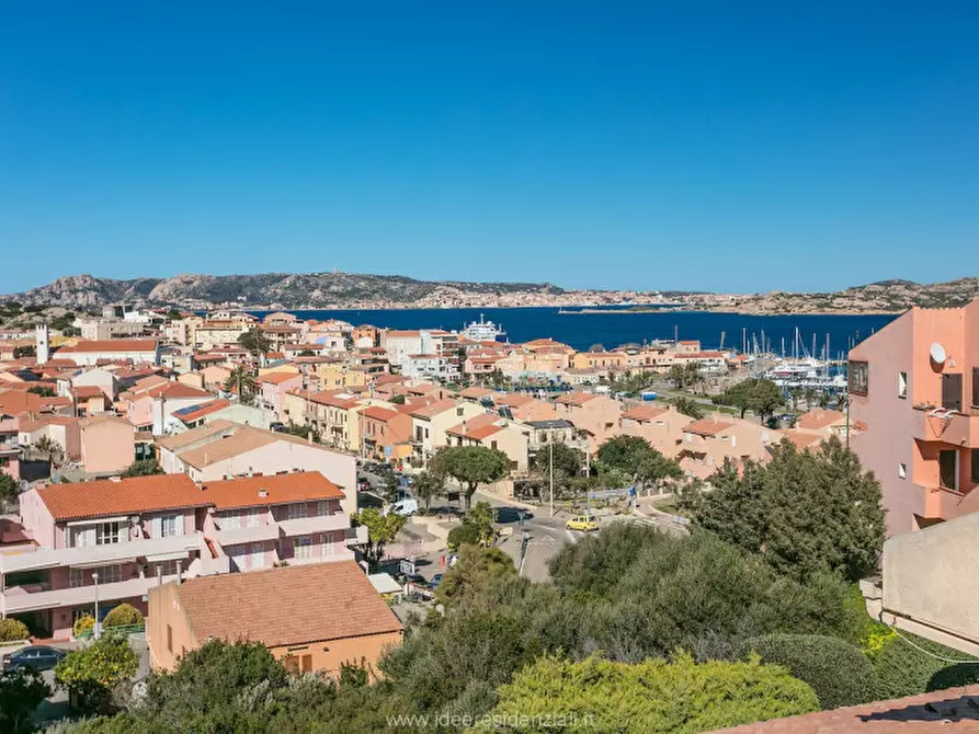 Immagine 2 di Appartamento in affitto  in via dei cisti a Palau