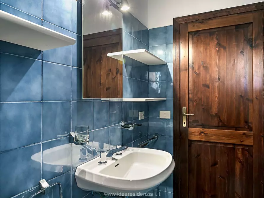 Immagine 22 di Appartamento in affitto  in via dei cisti a Palau