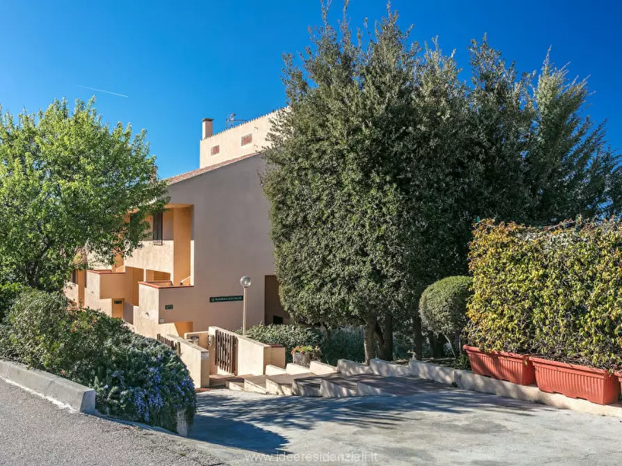 Immagine 27 di Appartamento in affitto  in via dei cisti a Palau