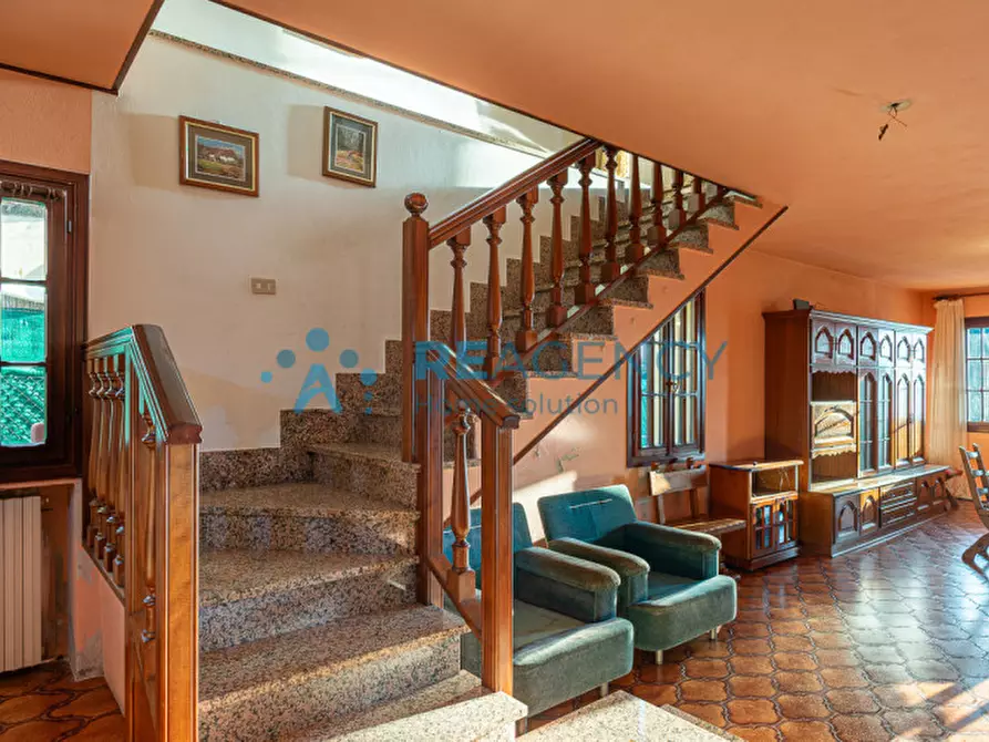 Immagine 20 di Casa indipendente in vendita  in via dalle ore a Trissino