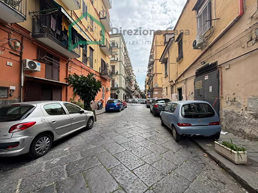 Immagine 3 di Negozio in vendita  in VIA ANDREA CANTELMO,23 a Napoli