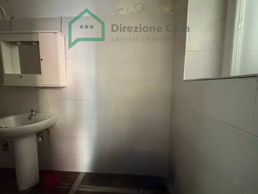 Immagine 18 di Negozio in vendita  in VIA ANDREA CANTELMO,23 a Napoli