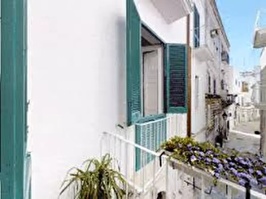 Immagine 1 di Hotel in vendita  a Badia Polesine