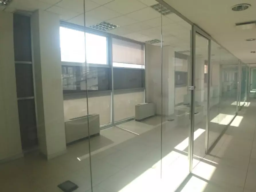 Immagine 9 di Ufficio in affitto  in VIA TRAIANO MARCO ULPIO a Milano