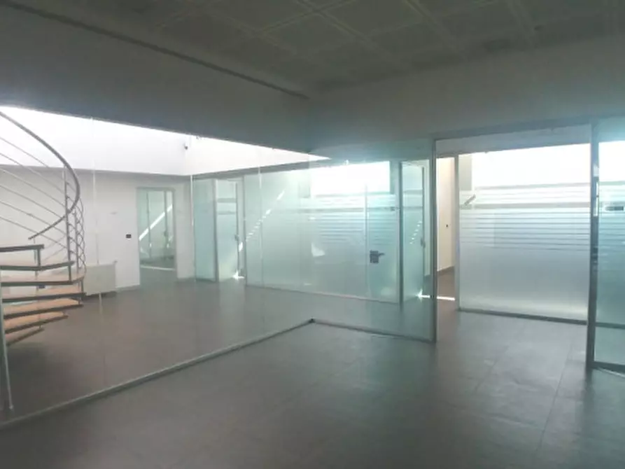 Immagine 12 di Ufficio in affitto  in VIA TRAIANO MARCO ULPIO a Milano