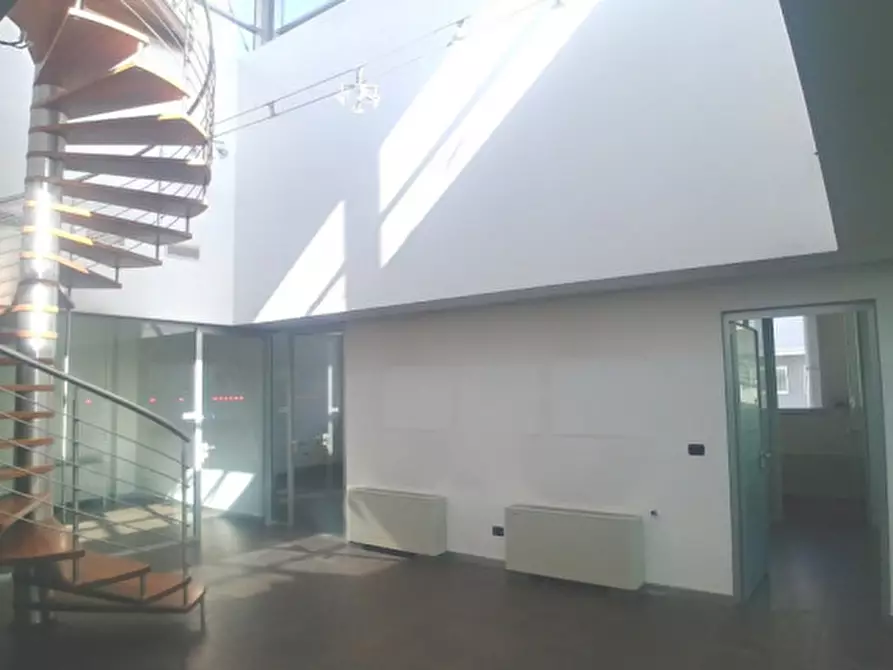 Immagine 14 di Ufficio in affitto  in VIA TRAIANO MARCO ULPIO a Milano