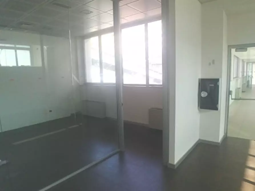 Immagine 18 di Ufficio in affitto  in VIA TRAIANO MARCO ULPIO a Milano