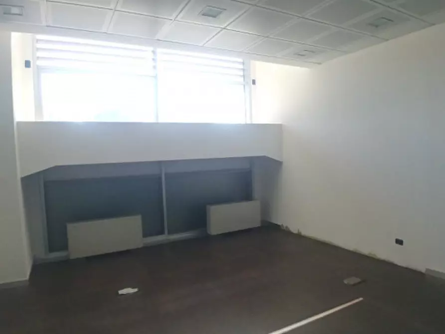 Immagine 19 di Ufficio in affitto  in VIA TRAIANO MARCO ULPIO a Milano