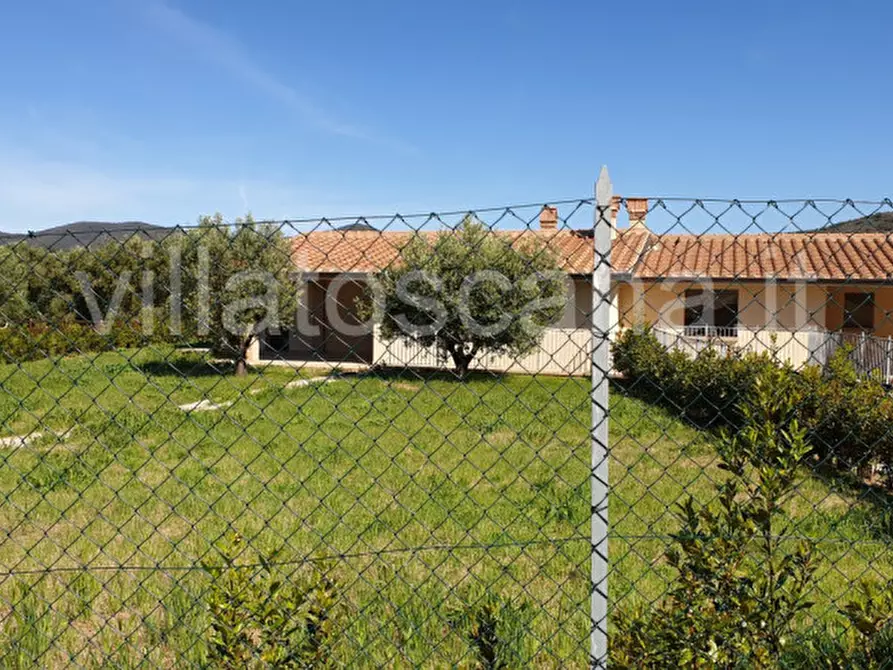 Immagine 2 di Casa bifamiliare in vendita  a Castiglione Della Pescaia