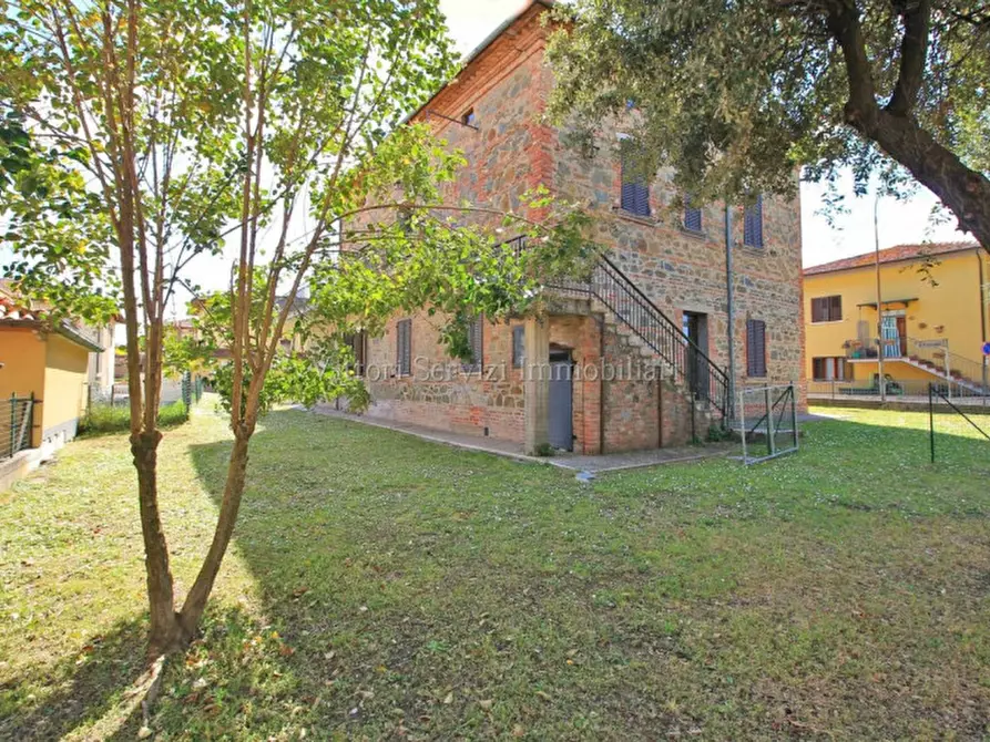 Immagine 1 di Casa indipendente in vendita  in Via Danilo Pieroni a Torrita Di Siena