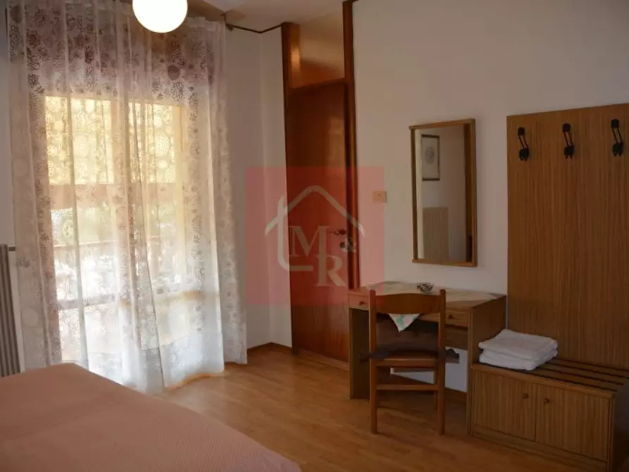 Immagine 29 di Attività commerciale in vendita  a Grado