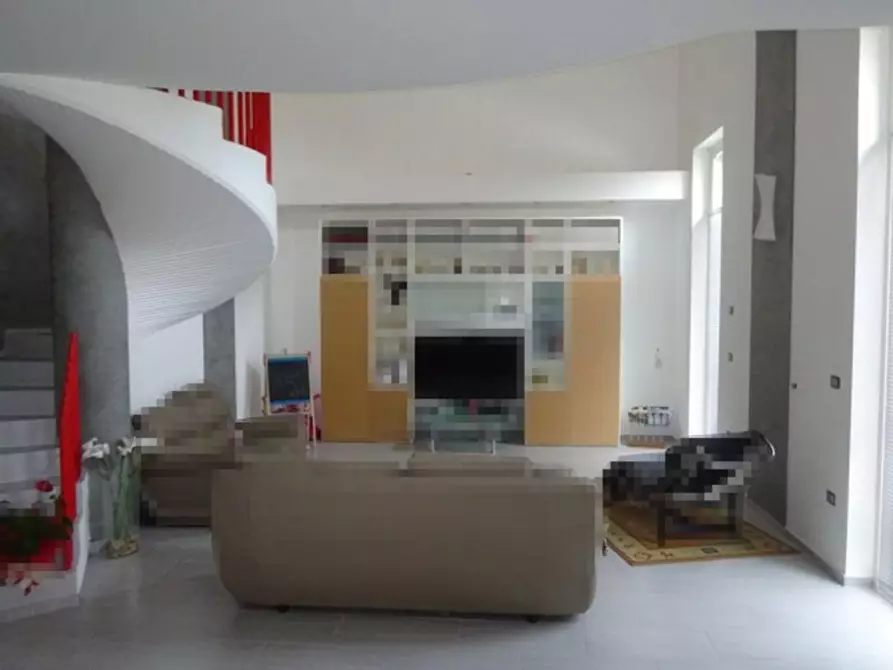 Immagine 23 di Villa in vendita  in Via Santa Caterina a Filottrano