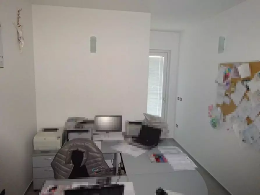 Immagine 30 di Villa in vendita  in Via Santa Caterina a Filottrano