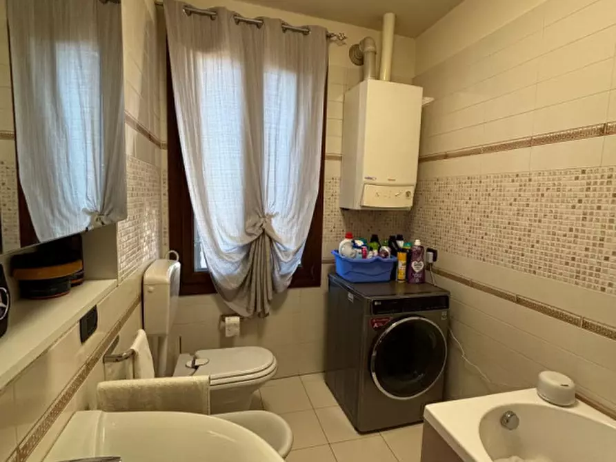 Immagine 11 di Appartamento in vendita  a Badia Polesine