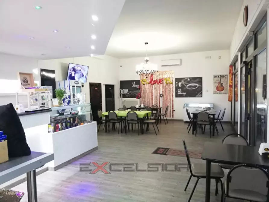 Immagine 2 di Negozio in affitto  in Via G. Matteotti, 20 bis a Cavarzere