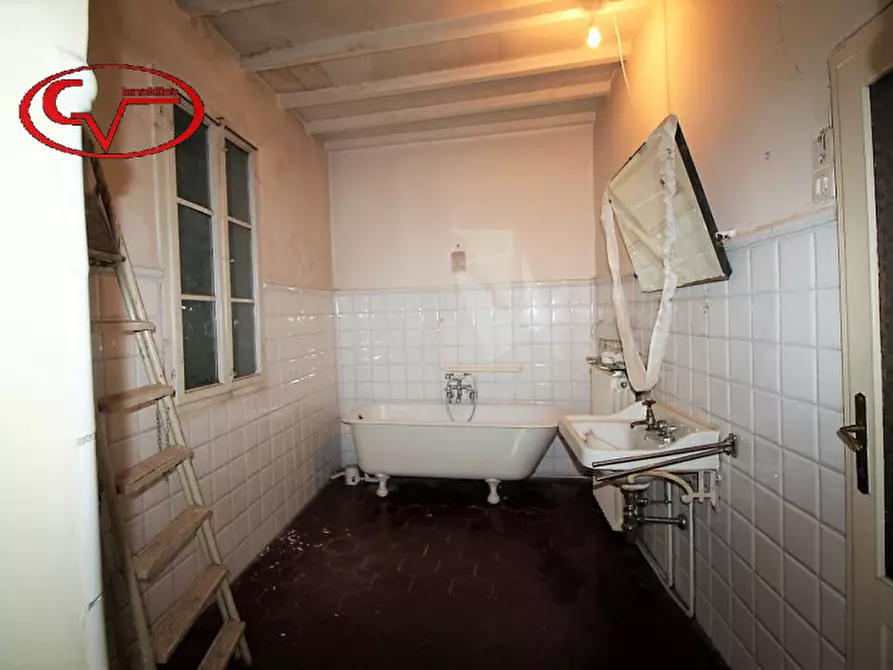 Immagine 17 di Appartamento in vendita  in via isidoro a Montevarchi