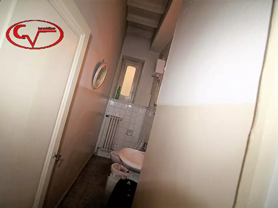 Immagine 29 di Appartamento in vendita  in via isidoro a Montevarchi