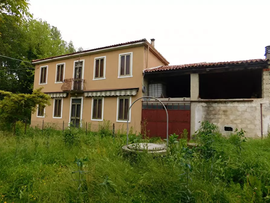 Immagine 1 di Rustico / casale in vendita  in via della stazione a Castegnero