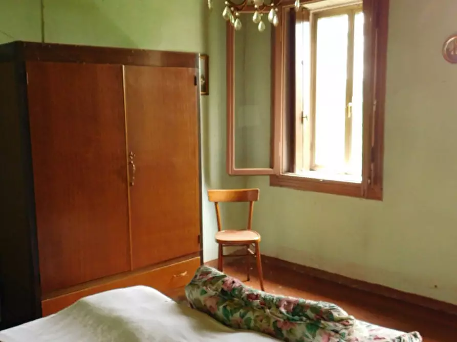 Immagine 12 di Rustico / casale in vendita  in via della stazione a Castegnero