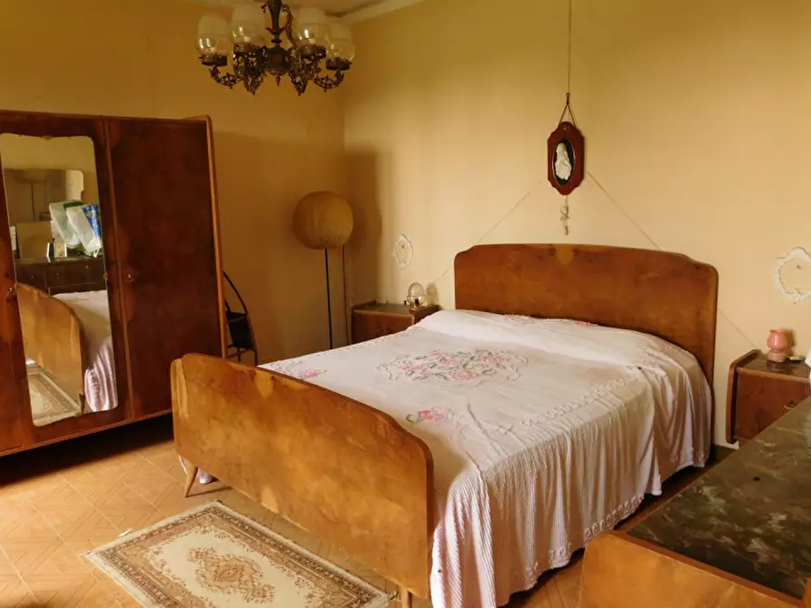 Immagine 13 di Rustico / casale in vendita  in via della stazione a Castegnero