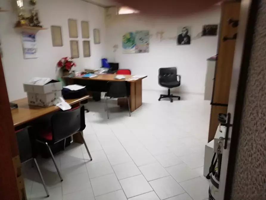 Immagine 6 di Magazzino in vendita  in piazza boris giuliano a San Filippo Del Mela