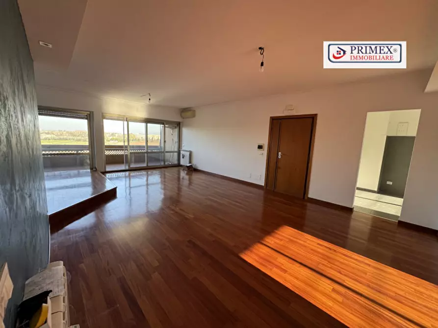 Immagine 4 di Appartamento in affitto  in elio lampridio cerva 90 a Roma