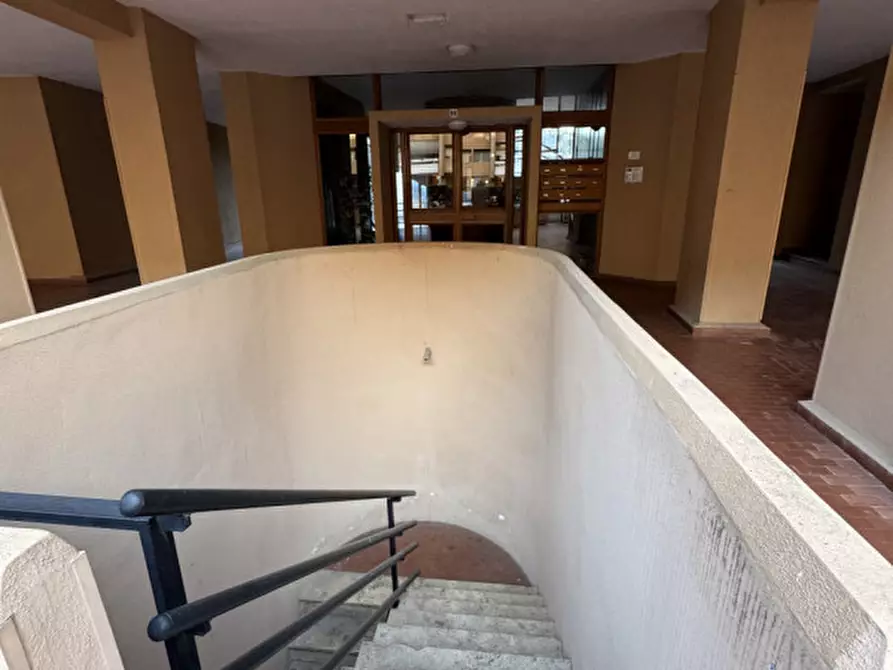 Immagine 8 di Appartamento in affitto  in elio lampridio cerva 90 a Roma