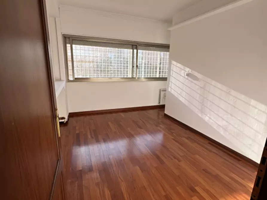 Immagine 30 di Appartamento in affitto  in elio lampridio cerva 90 a Roma