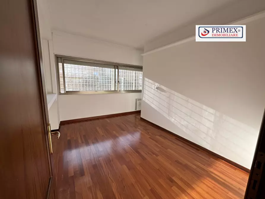 Immagine 31 di Appartamento in affitto  in elio lampridio cerva 90 a Roma