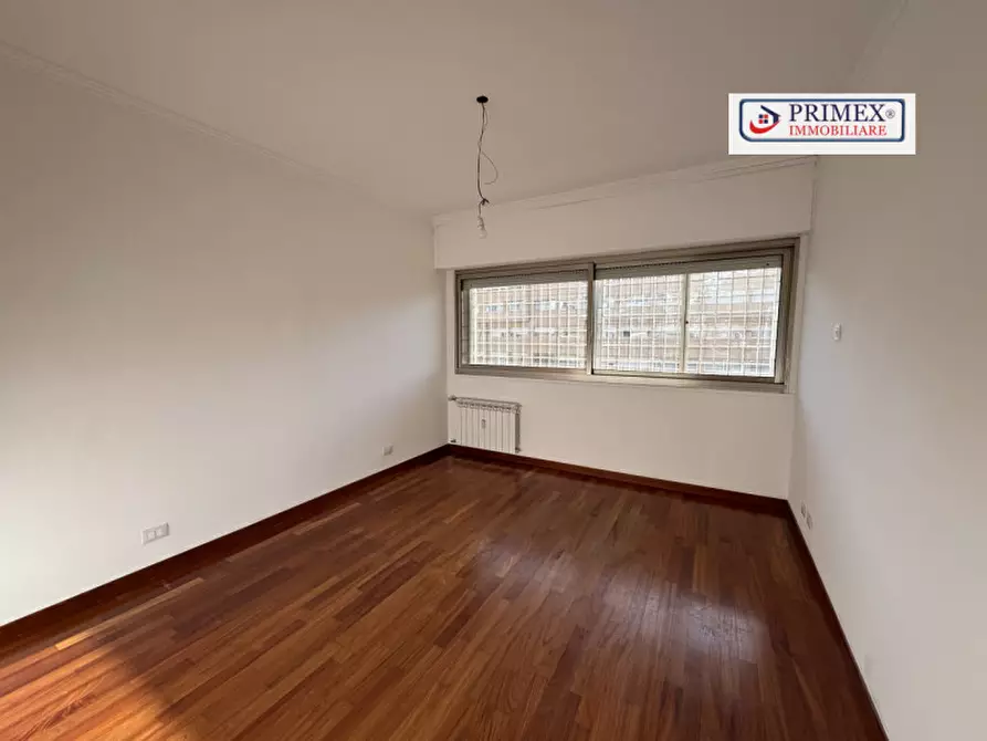 Immagine 46 di Appartamento in affitto  in elio lampridio cerva 90 a Roma