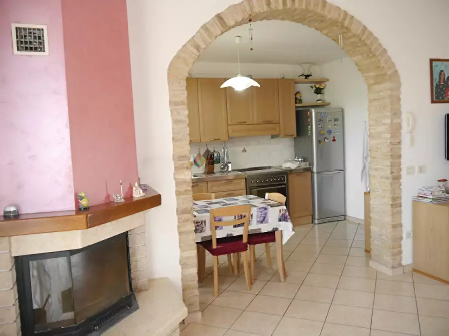 Immagine 6 di Casa indipendente in vendita  a Trecastelli