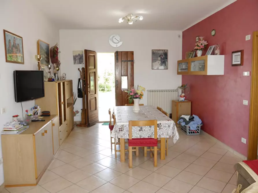 Immagine 7 di Casa indipendente in vendita  a Trecastelli