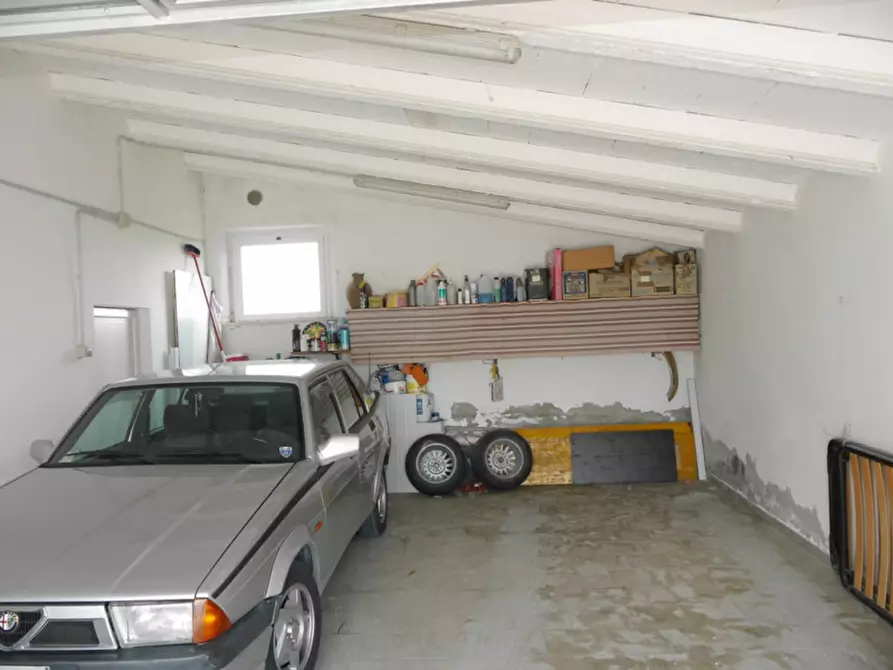 Immagine 23 di Casa indipendente in vendita  a Trecastelli