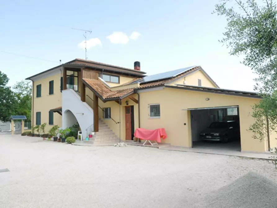 Immagine 30 di Casa indipendente in vendita  a Trecastelli