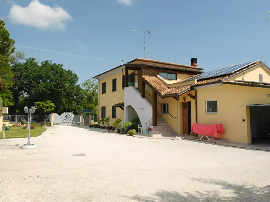 Immagine 52 di Casa indipendente in vendita  a Trecastelli